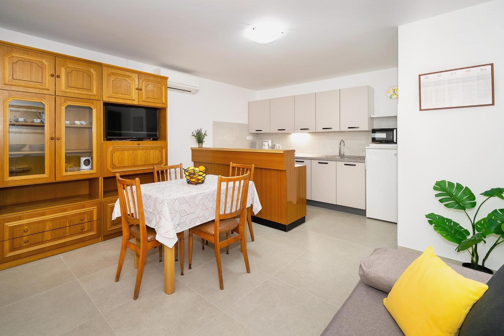 Apartments & Room Jagoda Baška Esterno foto