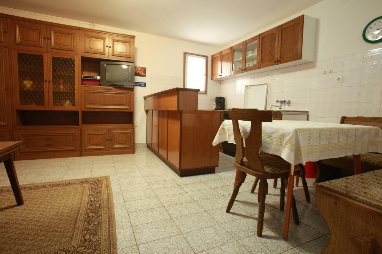 Apartments & Room Jagoda Baška Esterno foto