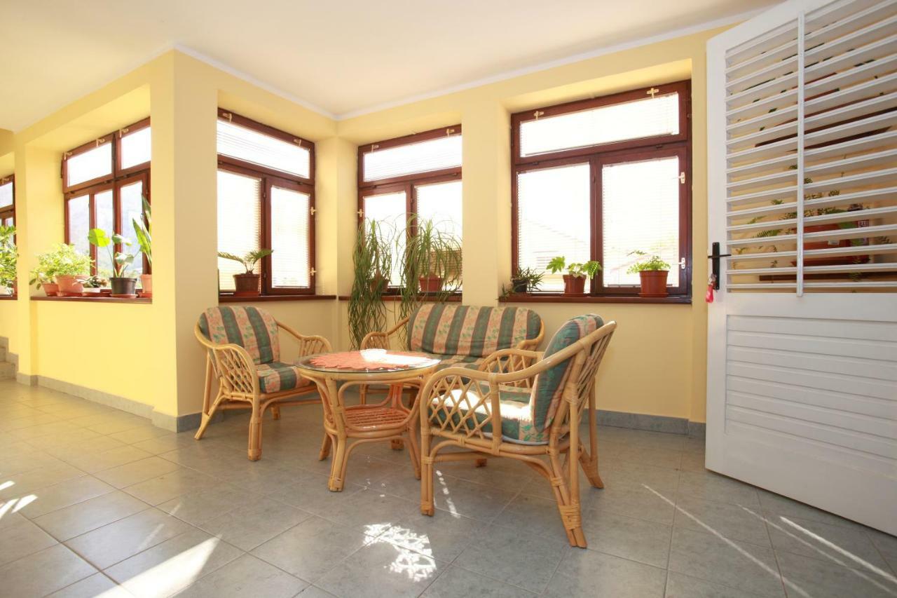 Apartments & Room Jagoda Baška Esterno foto