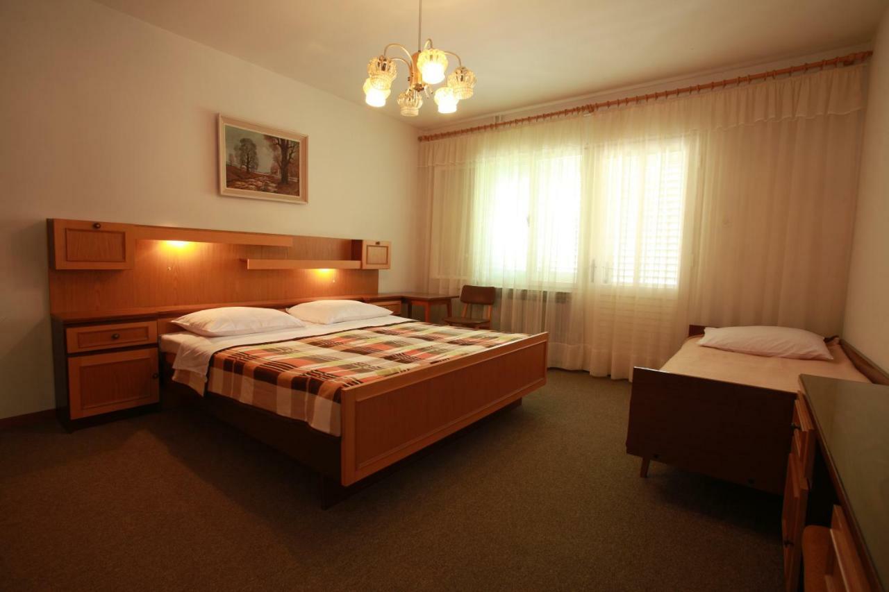Apartments & Room Jagoda Baška Esterno foto