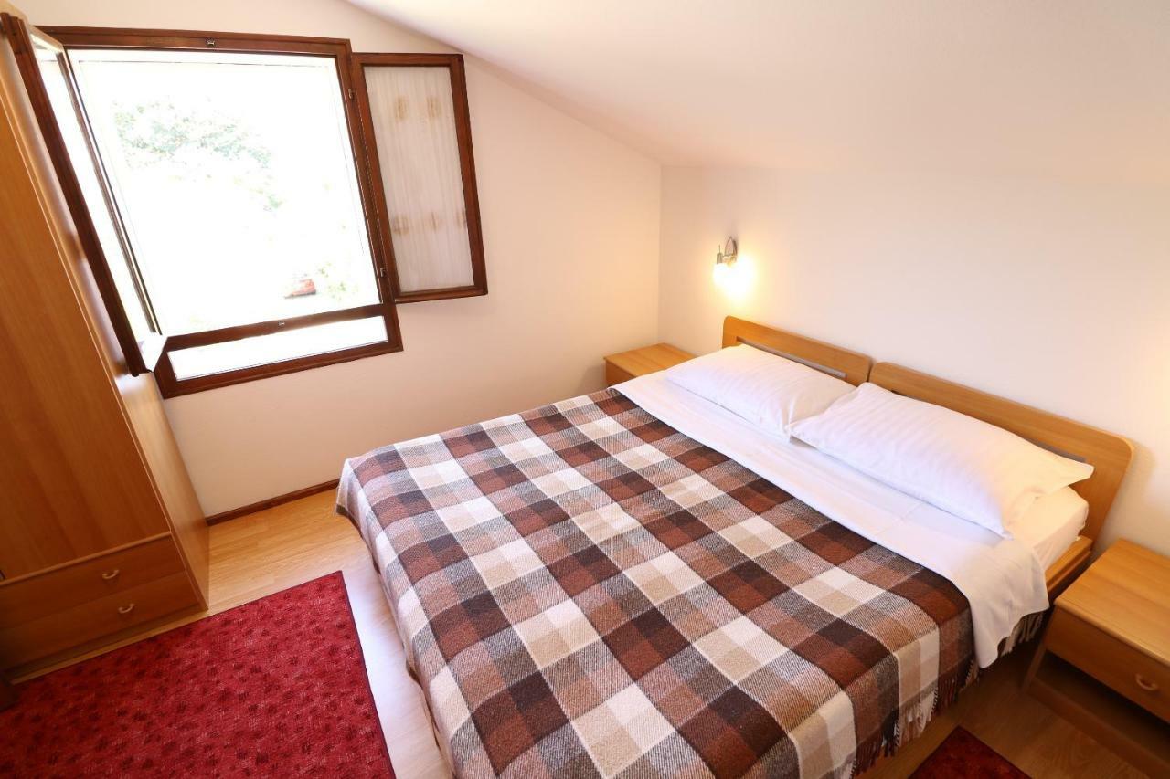 Apartments & Room Jagoda Baška Esterno foto